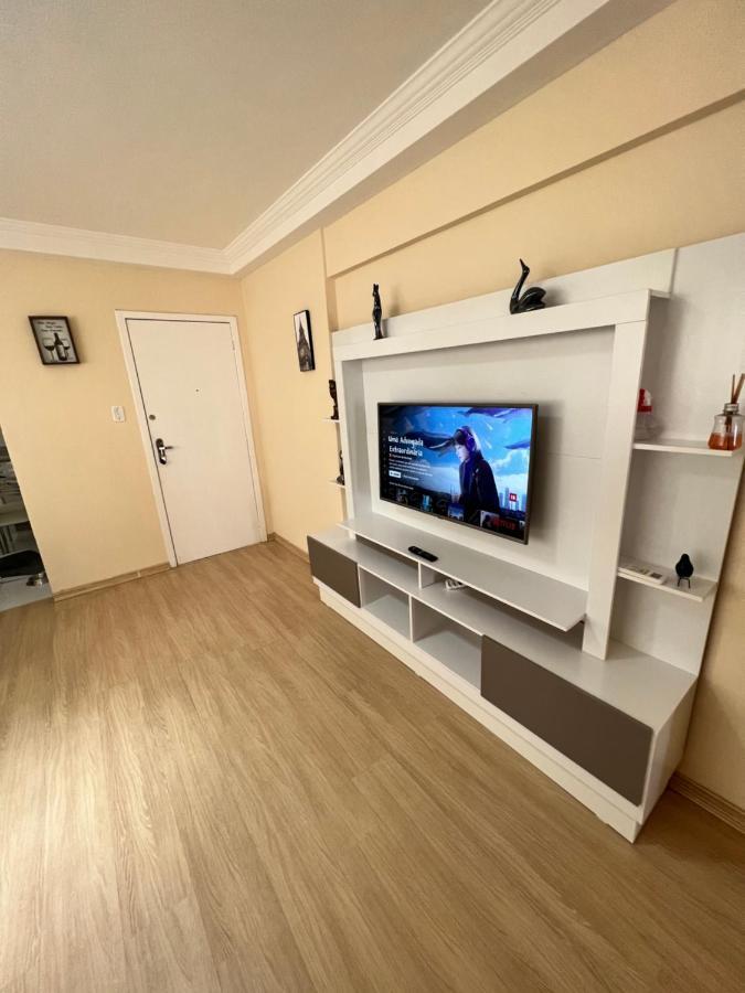 Apartamento Pé Na Areia Balneário Camboriú! Av. Atlântica. *