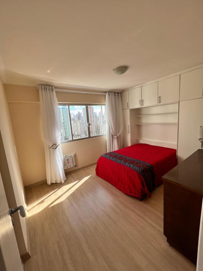 Pé Na Areia Balneário Camboriú! Av. Atlântica. Apartamento Balneário Camboriú